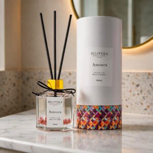 amoura bathroom background